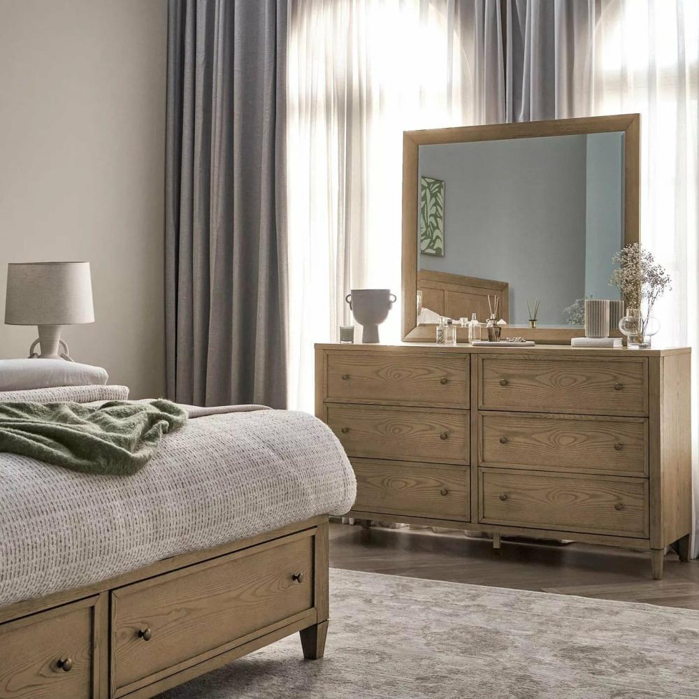 ტრილიაჟი სარკით Leo