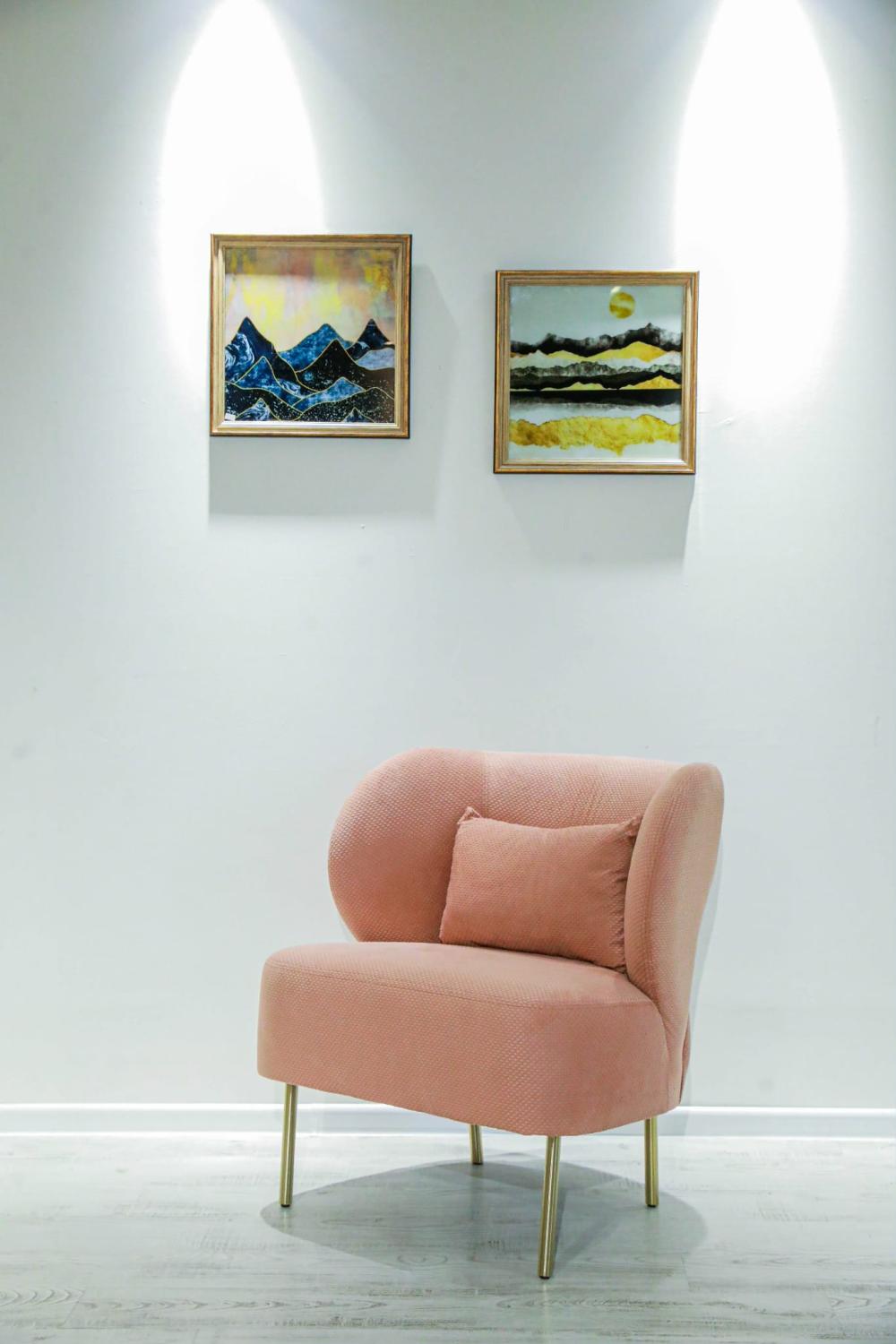 სავარძელი KARLIN