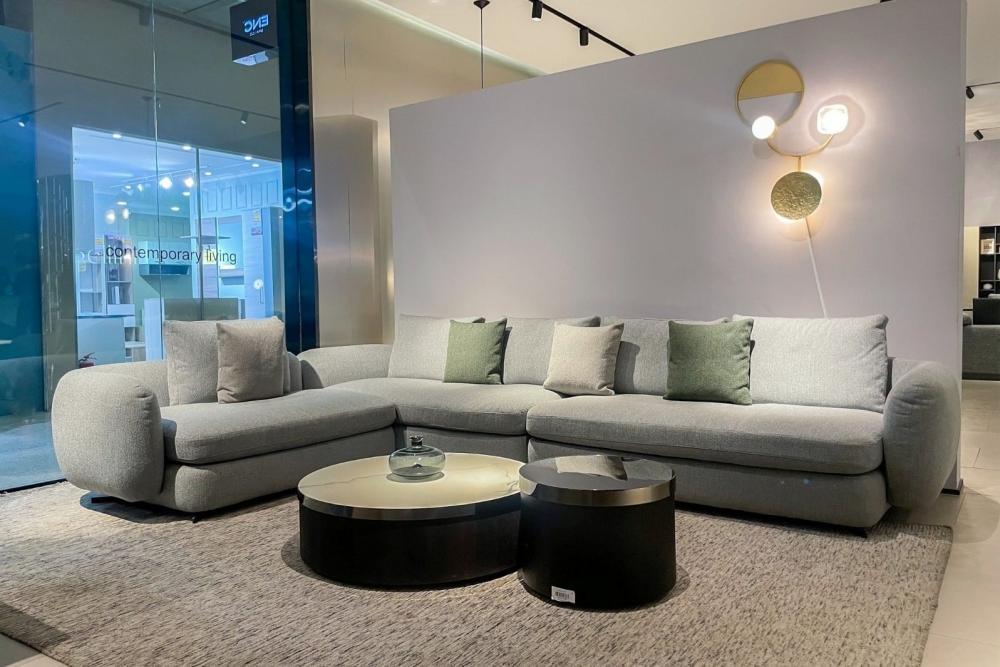 D581 კუთხის დივანი