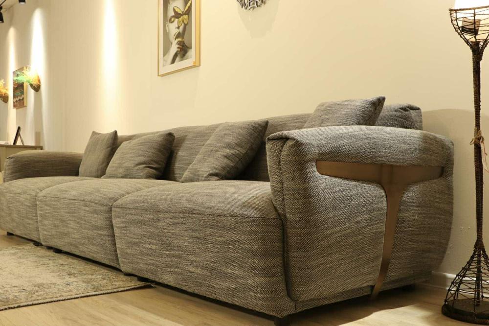 F9525 რბილი კუთხე